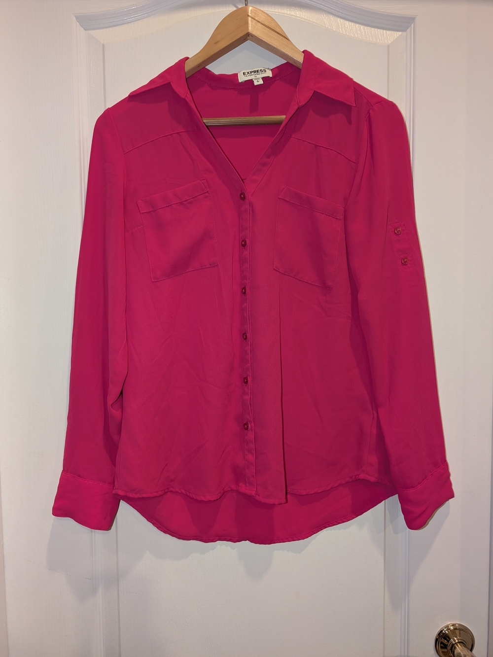 Express Portofino Shirt Women’s S Hot Pink Fuchsia Roll Tab Blouse